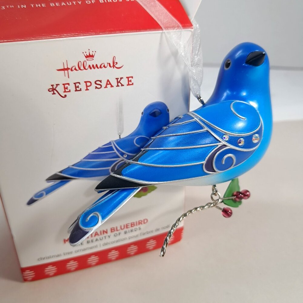 Hallmark Beauty of Birds‎ Series Ornament Christmas 2017 Mountain Bluebird blue